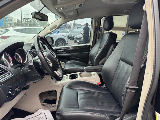 2017 Dodge Grand Caravan Crew (Stk: 2602066) in Waterloo - Image 11 of 27 2017 Dodge Grand Caravan Crew (Stk: 2602066) in Waterloo - Image 11 of 27