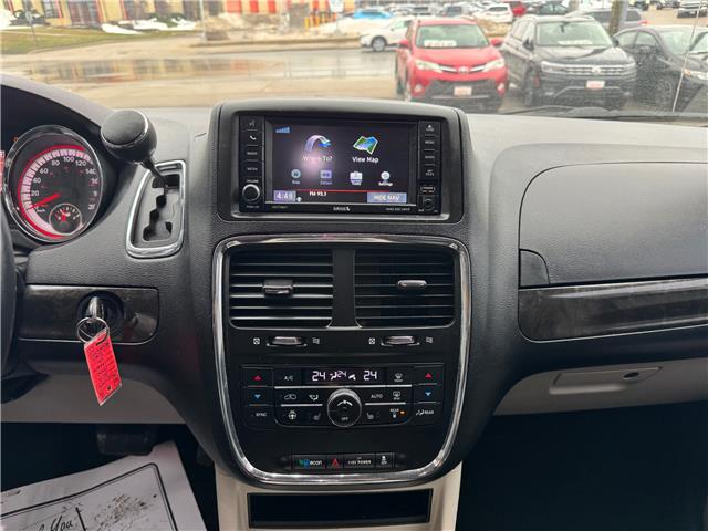 2017 Dodge Grand Caravan Crew (Stk: 2602066) in Waterloo - Image 14 of 27 2017 Dodge Grand Caravan Crew (Stk: 2602066) in Waterloo - Image 14 of 27