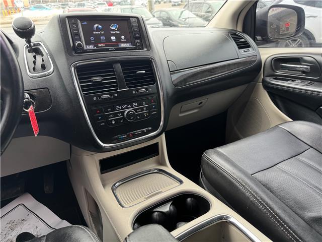 2017 Dodge Grand Caravan Crew (Stk: 2602066) in Waterloo - Image 16 of 27 2017 Dodge Grand Caravan Crew (Stk: 2602066) in Waterloo - Image 16 of 27