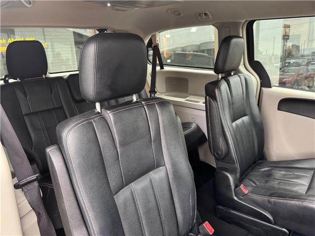 2017 Dodge Grand Caravan Crew (Stk: 2602066) in Waterloo - Image 25 of 27 2017 Dodge Grand Caravan Crew (Stk: 2602066) in Waterloo - Image 25 of 27