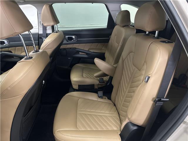 2025 Kia Sorento 2.5T X-Line Limited w/Olive Brown Interior (Stk: 43619J) in Belleville - Image 10 of 35