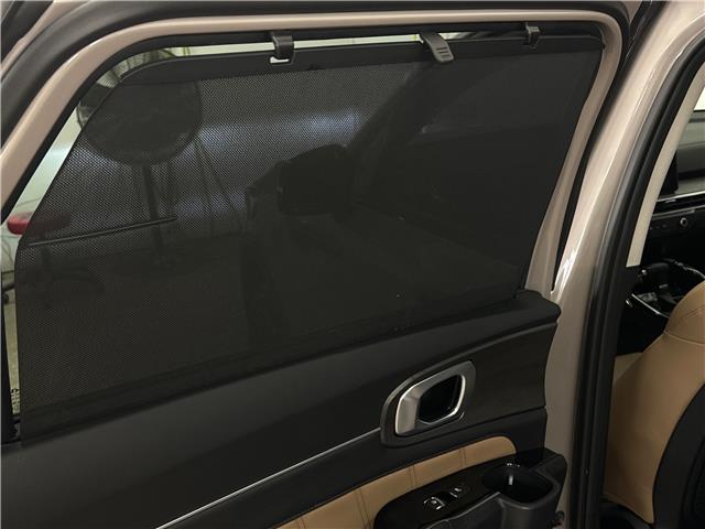 2025 Kia Sorento 2.5T X-Line Limited w/Olive Brown Interior (Stk: 43619J) in Belleville - Image 12 of 35