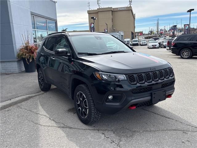 2026 Jeep Compass Trailhawk (Stk: M23168) in Newmarket - Image 1 of 14