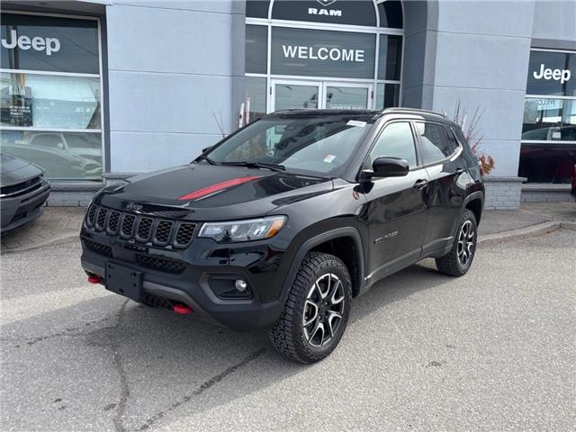 2026 Jeep Compass Trailhawk (Stk: M23168) in Newmarket - Image 3 of 14 2026 Jeep Compass Trailhawk (Stk: M23168) in Newmarket - Image 3 of 14