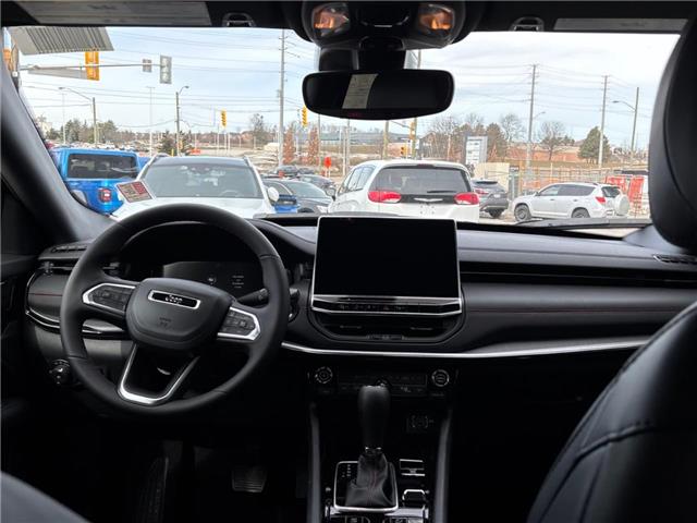 2026 Jeep Compass Trailhawk (Stk: M23168) in Newmarket - Image 11 of 14 2026 Jeep Compass Trailhawk (Stk: M23168) in Newmarket - Image 11 of 14