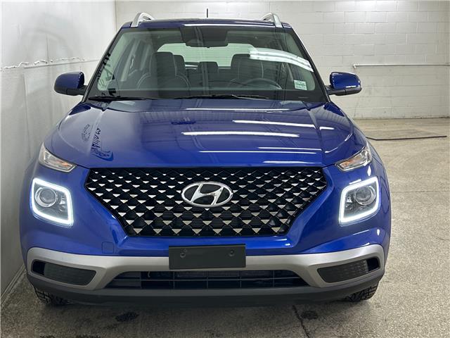 2024 Hyundai Venue Ultimate w/Denim Interior (IVT) (Stk: 43620J) in Belleville - Image 2 of 22