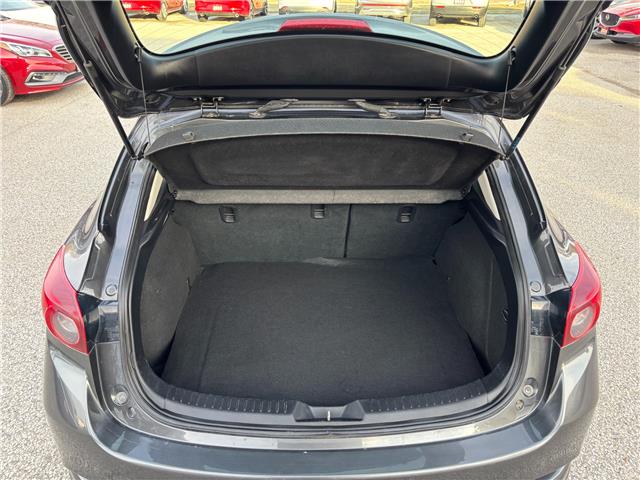 2018 Mazda Mazda3 Sport GS (Stk: M6095) in Sarnia - Image 14 of 33