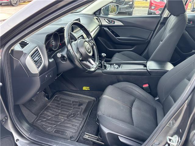 2018 Mazda Mazda3 Sport GS (Stk: M6095) in Sarnia - Image 17 of 33