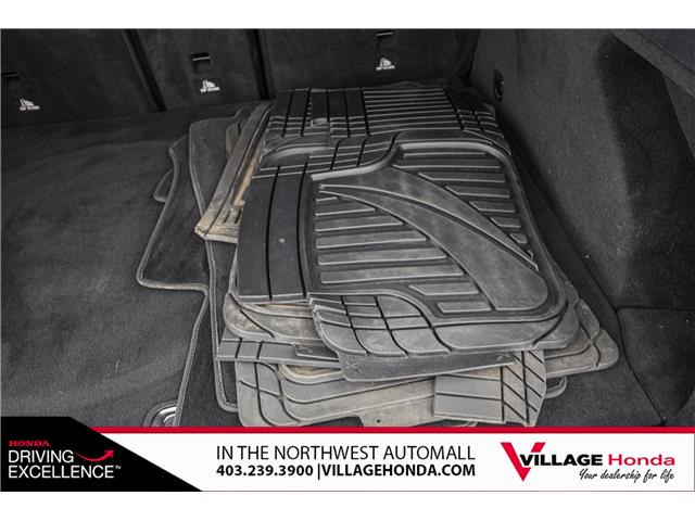 2019 Mercedes-Benz GLC 300 Base (Stk: B9064) in Calgary - Image 10 of 33