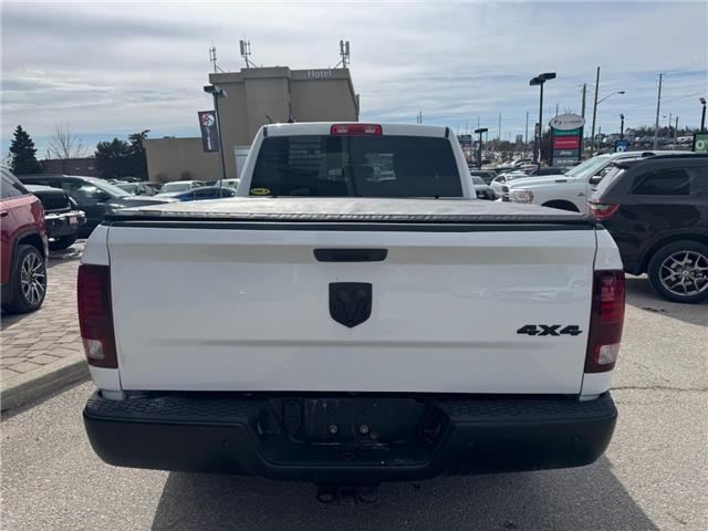 2022 RAM 1500 Classic SLT (Stk: 28343T) in Newmarket - Image 3 of 7