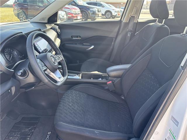 2021 Nissan Kicks SV (Stk: P7238) in Brantford - Image 5 of 24