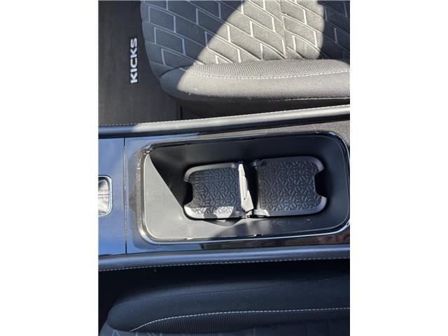 2021 Nissan Kicks SV (Stk: P7238) in Brantford - Image 14 of 24