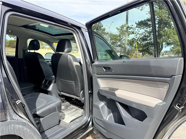 2021 Volkswagen Atlas 3.6 FSI Execline (Stk: 45700A) in Newmarket - Image 17 of 35