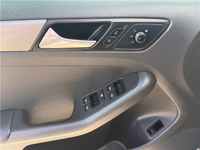 2017 Volkswagen Jetta 1.4 TSI Trendline+ (Stk: U3981) in Hanover - Image 8 of 16 2017 Volkswagen Jetta 1.4 TSI Trendline+ (Stk: U3981) in Hanover - Image 8 of 16