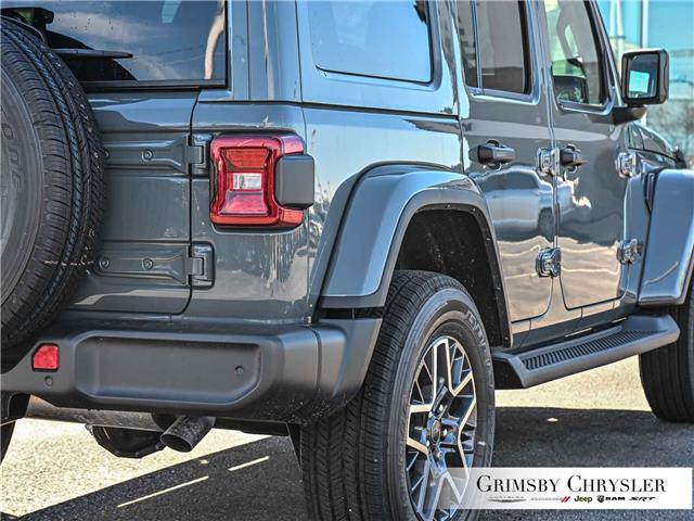 2026 Jeep Wrangler Sahara (Stk: N26100) in Grimsby - Image 11 of 31