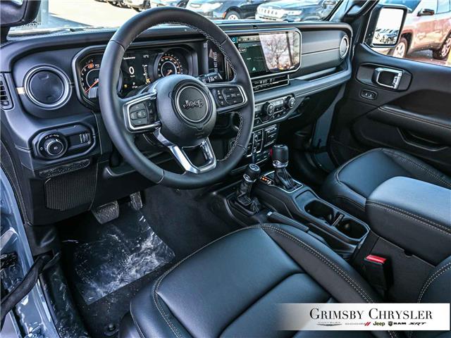 2026 Jeep Wrangler Sahara (Stk: N26100) in Grimsby - Image 14 of 31