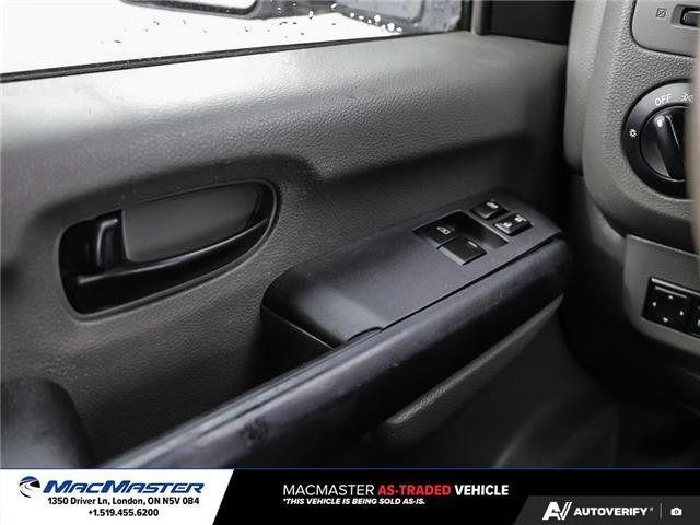 2017 Nissan NV Cargo NV2500 HD  (Stk: 265081AA) in London - Image 20 of 29