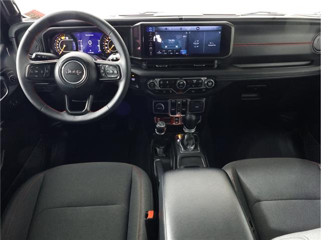 2024 Jeep Wrangler Rubicon (Stk: 26J036A) in Calgary - Image 12 of 20 2024 Jeep Wrangler Rubicon (Stk: 26J036A) in Calgary - Image 12 of 20