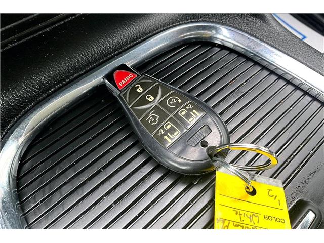 2020 Dodge Grand Caravan Premium Plus (Stk: 67186UA) in Calgary - Image 10 of 36 2020 Dodge Grand Caravan Premium Plus (Stk: 67186UA) in Calgary - Image 10 of 36