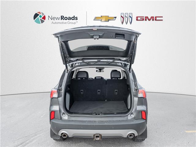 2022 Ford Escape Titanium Hybrid (Stk: N17241) in Newmarket - Image 8 of 27