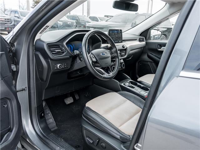 2022 Ford Escape Titanium Hybrid (Stk: N17241) in Newmarket - Image 9 of 27