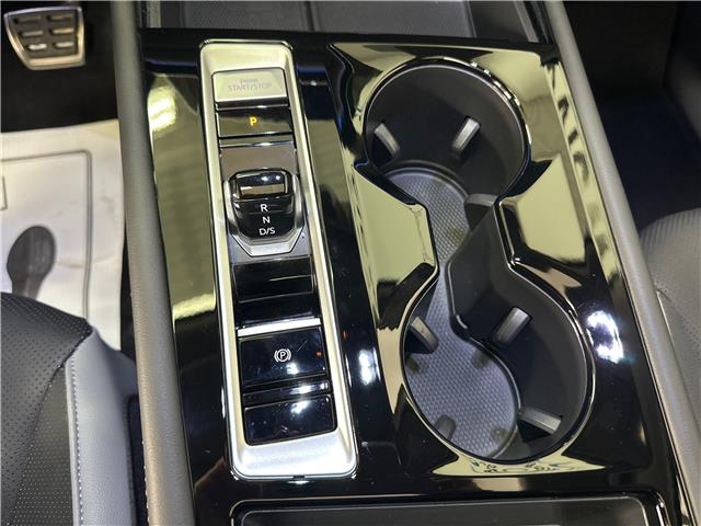 2024 Volkswagen Atlas 2.0 TSI Peak Edition (Stk: 43548J) in Belleville - Image 22 of 30