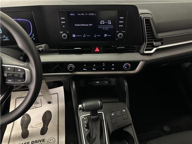 2023 Kia Sportage LX (Stk: 43618J) in Belleville - Image 14 of 22