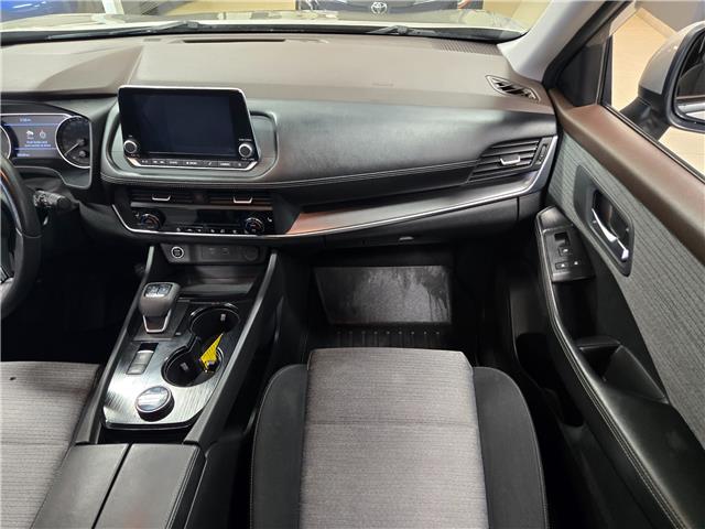 2023 Nissan Rogue SV Moonroof (Stk: 23NR00957) in Winnipeg - Image 12 of 23