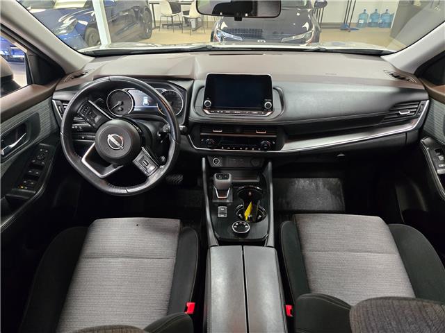 2023 Nissan Rogue SV Moonroof (Stk: 23NR00957) in Winnipeg - Image 11 of 23