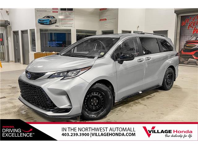 2024 Toyota Sienna XSE 7-Passenger (Stk: VR0537A) in Calgary - Image 1 of 5