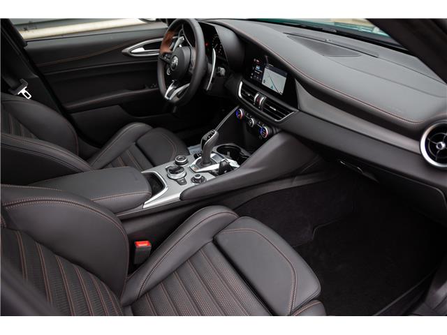 2025 Alfa Romeo Giulia Intensa (Stk: MU280) in London - Image 28 of 33