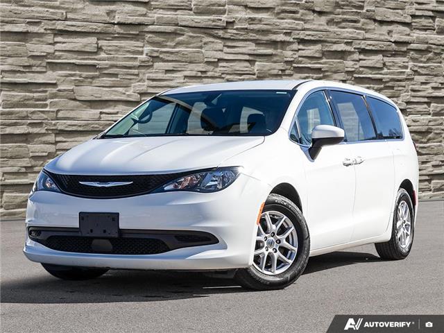 2022 Chrysler Grand Caravan SXT (Stk: P4431) in Welland - Image 1 of 27