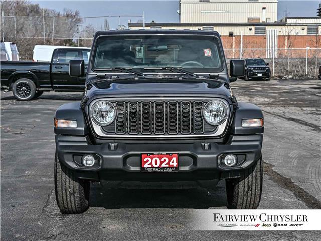 2024 Jeep Wrangler Sport (Stk: U21548) in Burlington - Image 2 of 30
