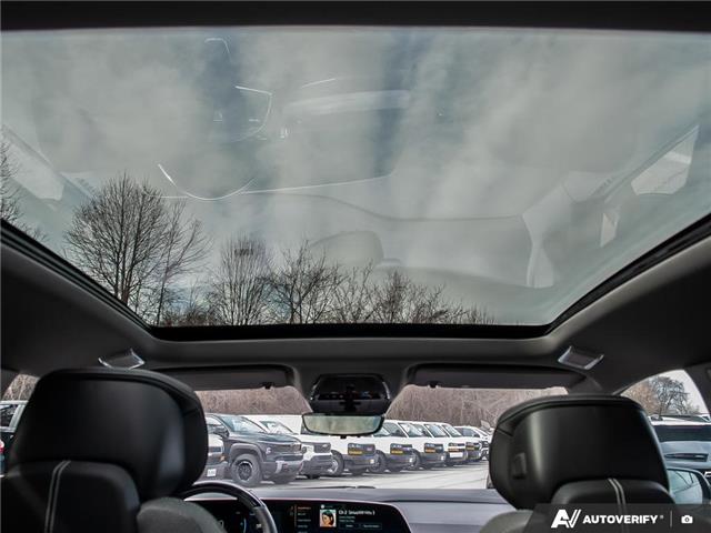 2026 Cadillac OPTIQ Sport (Stk: 174154) in London - Image 26 of 27