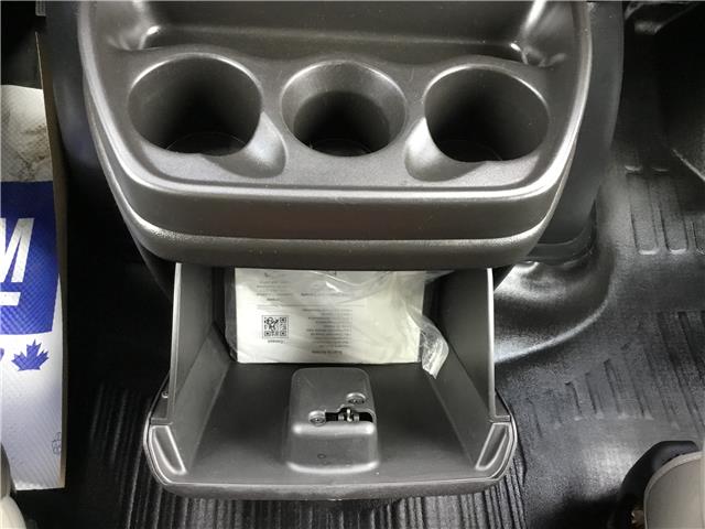 2024 Chevrolet Express 2500 Work Van (Stk: R0118) in Cornwall - Image 11 of 28