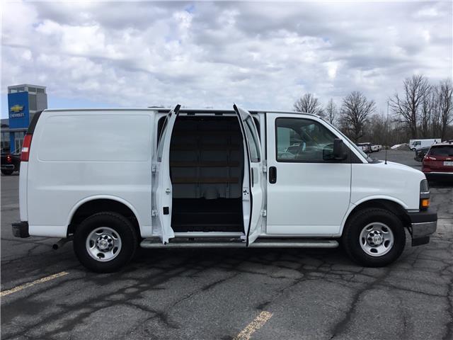 2024 Chevrolet Express 2500 Work Van (Stk: R0118) in Cornwall - Image 23 of 28