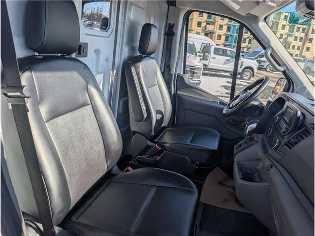2025 Ford Transit-250 Cargo Base (Stk: 19452) in Calgary - Image 13 of 20