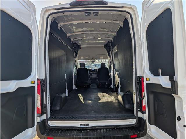 2025 Ford Transit-250 Cargo Base (Stk: 19457) in Calgary - Image 6 of 20