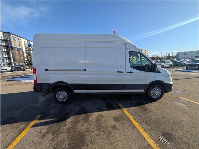2025 Ford Transit-250 Cargo Base (Stk: 19457) in Calgary - Image 8 of 20