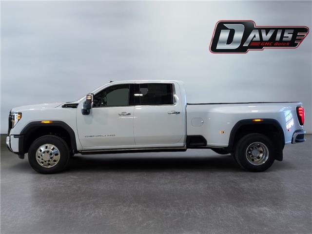 2026 GMC Sierra 3500HD Denali Ultimate (Stk: 352012) in Medicine Hat - Image 2 of 15