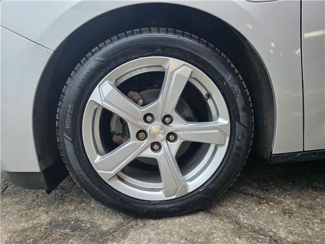 2018 Chevrolet Volt LT (Stk: 2602067) in Waterloo - Image 10 of 25
