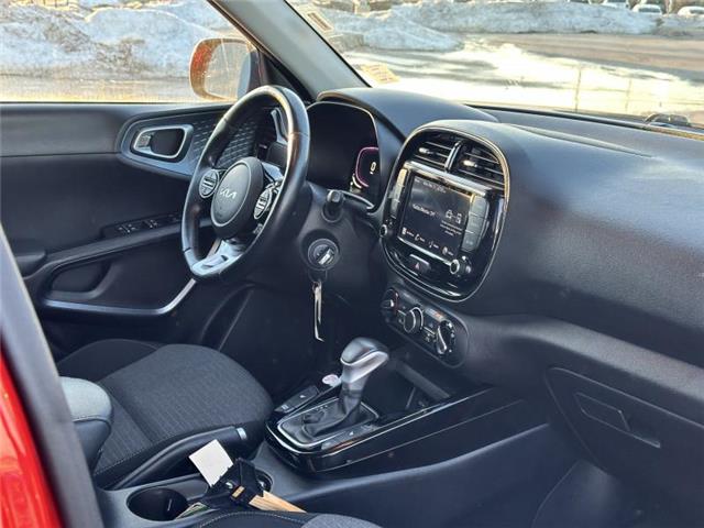 2023 Kia Soul EX (Stk: P22687) in Stratford - Image 9 of 27