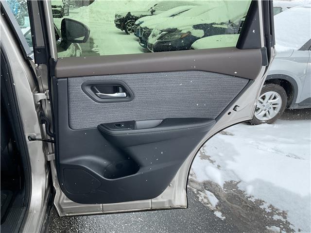2023 Nissan Rogue  (Stk: 260020) in Kingston - Image 20 of 22