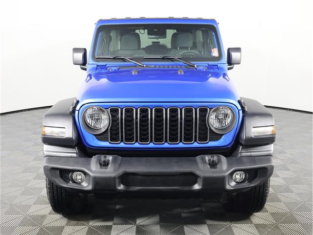 2024 Jeep Wrangler Sport (Stk: B20838) in Calgary - Image 2 of 21