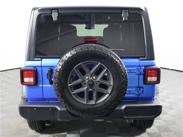 2024 Jeep Wrangler Sport (Stk: B20838) in Calgary - Image 7 of 21