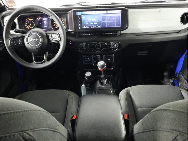 2024 Jeep Wrangler Sport (Stk: B20838) in Calgary - Image 12 of 21