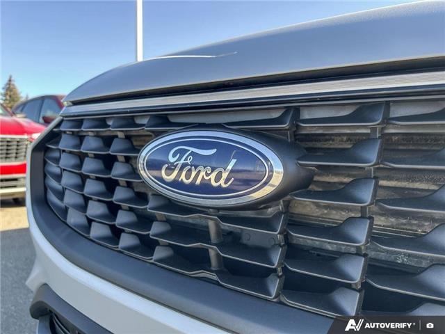 2025 Ford Escape Platinum (Stk: B89140) in Okotoks - Image 8 of 24