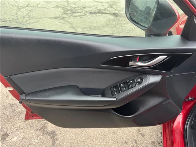 2014 Mazda Mazda3 Sport GS-SKY (Stk: 2601013) in Waterloo - Image 10 of 19 2014 Mazda Mazda3 Sport GS-SKY (Stk: 2601013) in Waterloo - Image 10 of 19