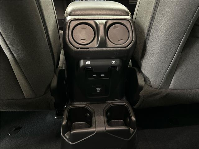 2024 Jeep Wrangler Sahara (Stk: 43664J) in Belleville - Image 9 of 32