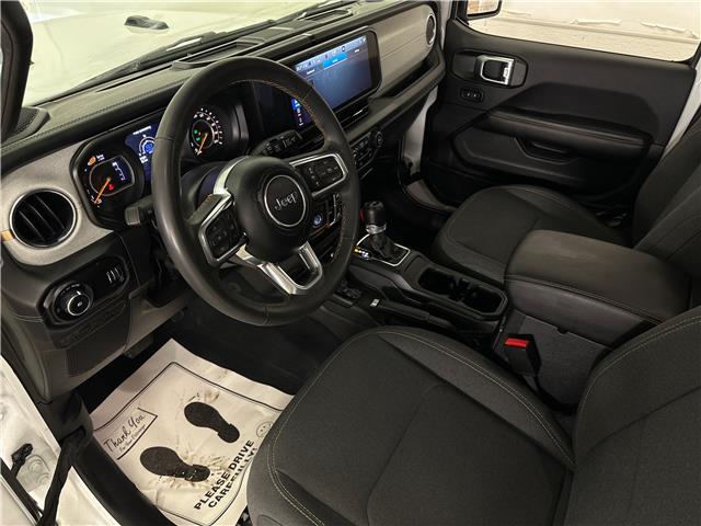 2024 Jeep Wrangler Sahara (Stk: 43664J) in Belleville - Image 14 of 32